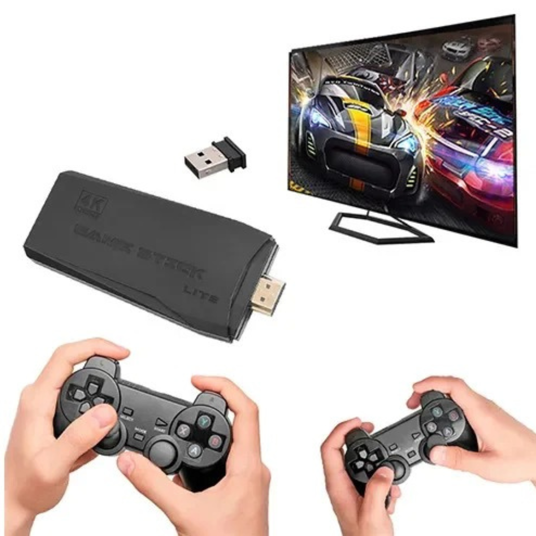 جهاز ألعاب بدقة 4K مع دراعات تحكم